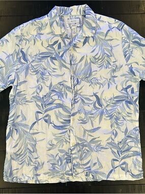 Porter & Ash 100% Lined Floral Tropical Button Up Top